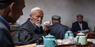 Uygur Türkü soydaşlarımızın günlük hayatlarından kareler