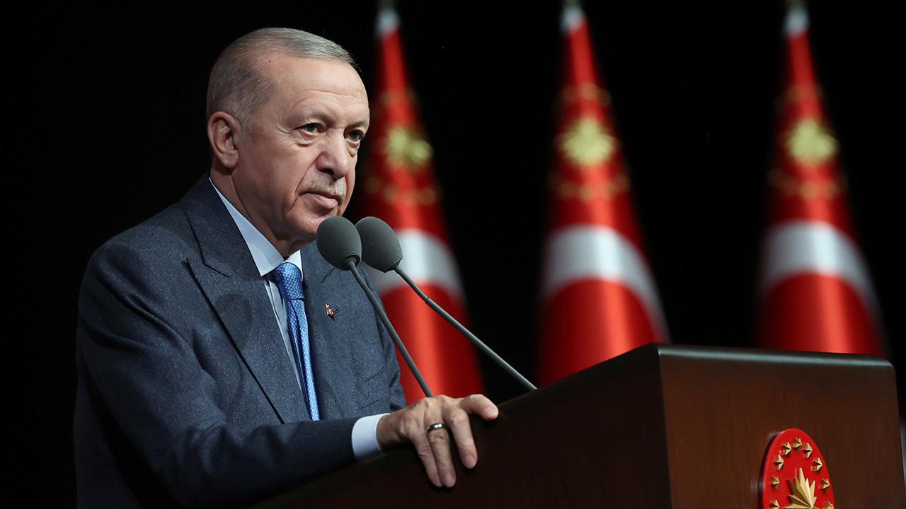 cumhurbaskani-erdogan-bakudeki-29-uluslararasi-hazar-petrol-ve-dogal-gaz-fuar