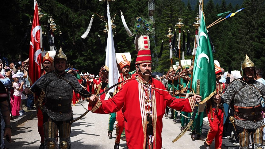 bosna-hersekteki-514uncu-ayvaz-dede-senliklerinin-merkezi-programi-yapildi