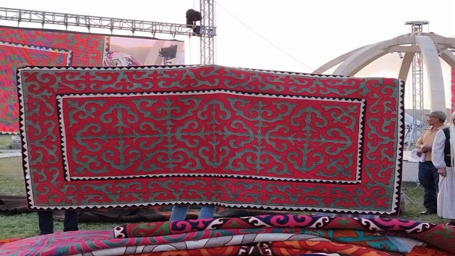 kirgizistan-da-sirdak-festivali-duzenleniyor