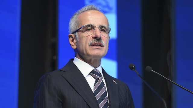 bakan-uraloglu-turksat-6anin-uzay-yolculugu-oncesi-son-bilgileri-paylasti