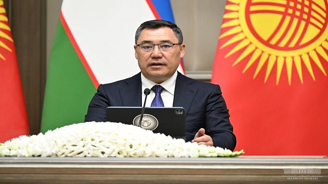 kirgizistan-cumhurbaskani-caparov-resmi-ziyaret-icin-ozbekistan-a-gitti