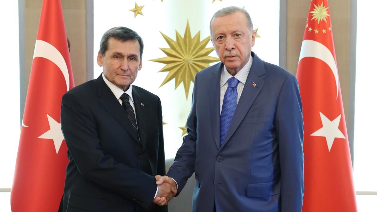 cumhurbaskani-erdogan-turkmenistan-disisleri-bakani-rasid-meredovu-kabul-etti