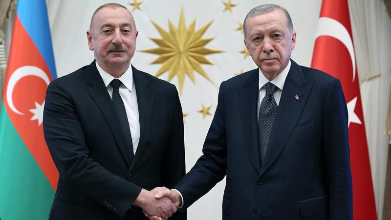 cumhurbaskani-erdogan-azerbaycan-cumhurbaskani-aliyev-ile-gorustu