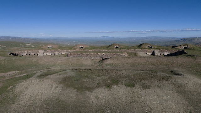 erzurumun-tarihi-buyuk-palandoken-tabyasi-bir-asri-askindir-ayakta-duruyor