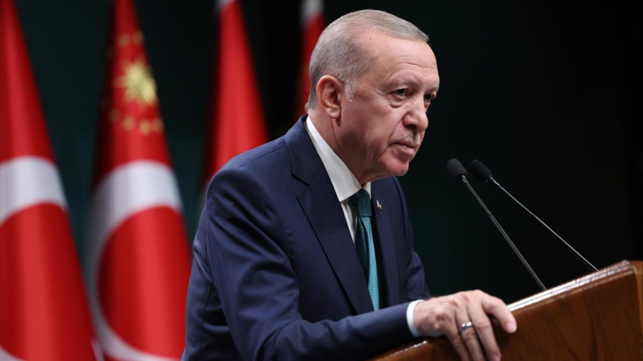 cumhurbaskani-erdogan-tdtnin-kurulus-yil-donumu-ve-turk-devletleri-is-birligi