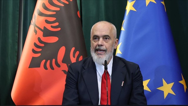 arnavutluk-basbakani-rama-turkiye-ile-ticaret-hacmini-2-milyar-avro-duzeyine-ul