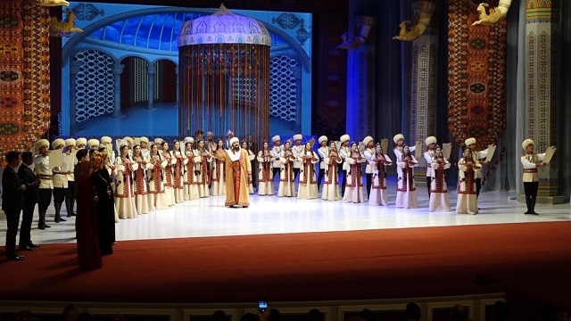 ikinci-uluslararasi-tiyatro-festivali-nin-acilisi-turkmenistan-in-baskenti-askab