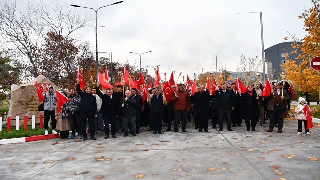 kirgizistanda-turkiye-cumhuriyetinin-101inci-kurulus-yil-donumu-kutlandi