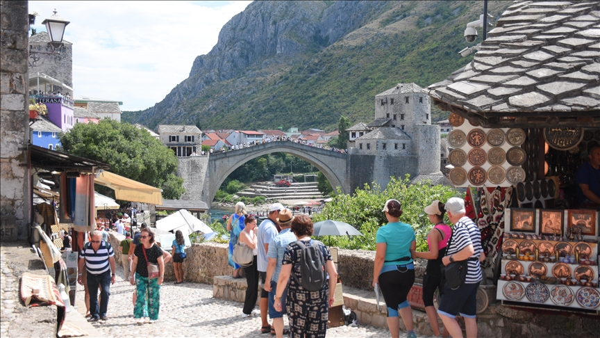 tarihi-ve-dogasiyla-markalasan-bati-balkan-ulkeleri-bu-yil-turistlerin-ugrak-yer