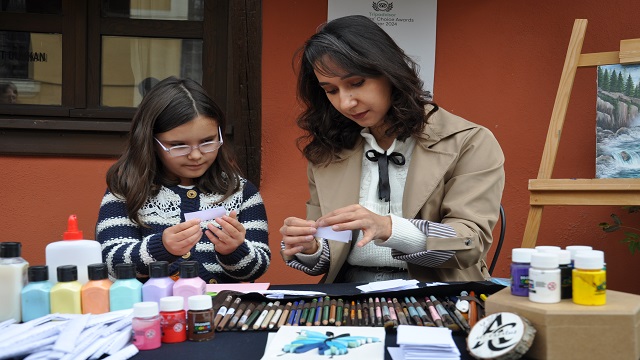 japon-origami-sanatini-ozbek-desenleriyle-bulusturdu