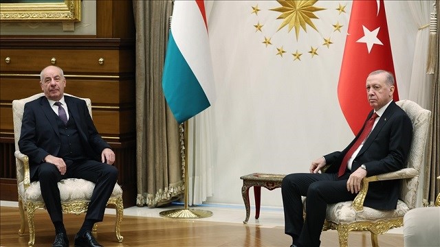 cumhurbaskani-erdogan-macaristan-cumhurbaskani-tamas-sulyok-ile-gorustu
