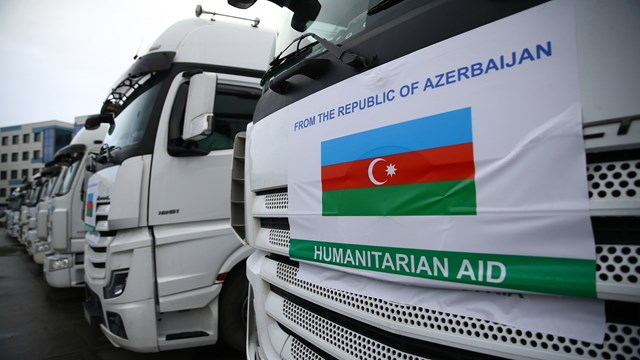 azerbaycan-suriyeye-200-ton-gida-yardimi-gonderdi