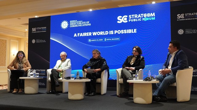 bulgaristanda-daha-adil-bir-dunya-mumkun-paneli-duzenlendi