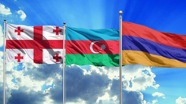 azerbaycan-gurcistan-ve-ermenistan-heyetleri-guney-kafkasyada-isbirligini-gucl