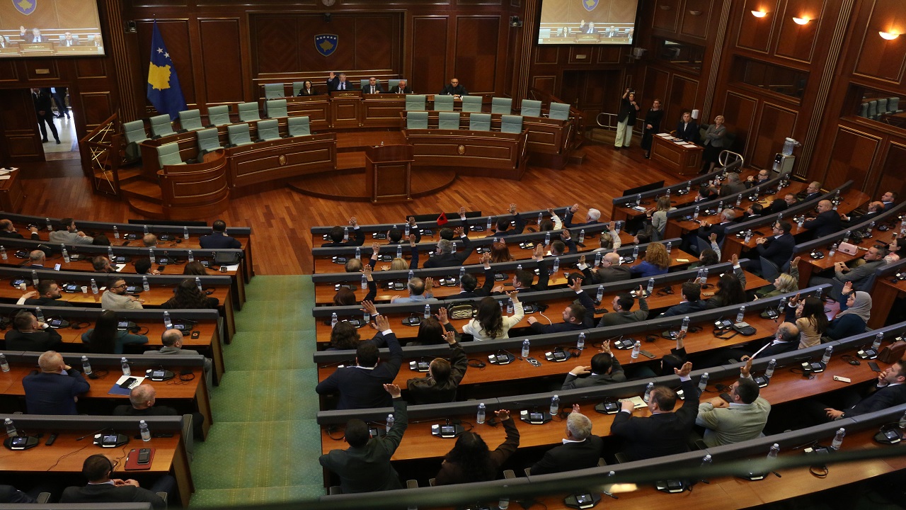 kosova-meclisi-yeni-meclis-baskanini-yine-secemedi