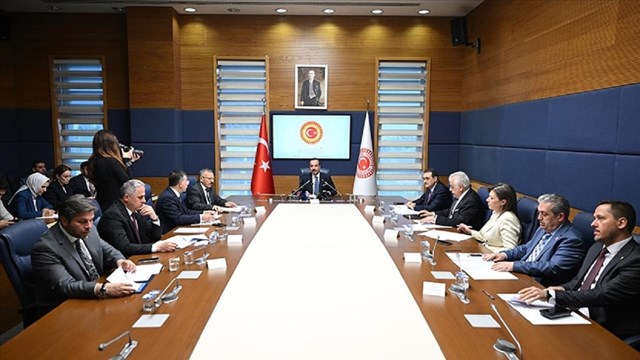 ak-parti-genel-baskan-yardimcisi-zorlu-tbmmdeki-turk-devletleri-dostluk-grubu