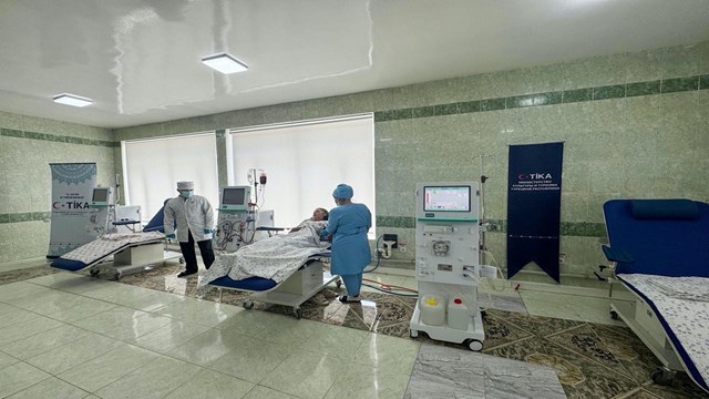 tika-tacikistan-daki-diyaliz-merkezini-yeniledi
