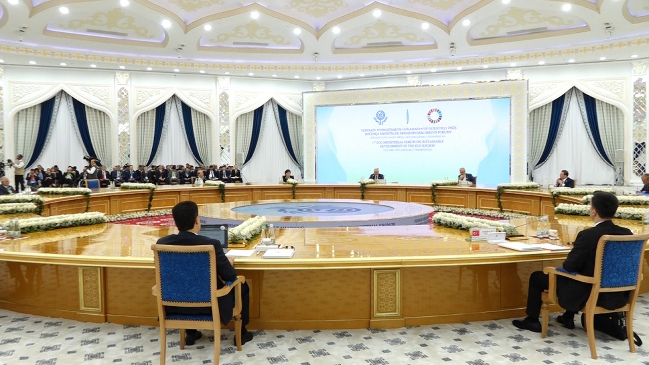 surdurulebilir-kalkinma-forumu-turkmenistanda-yapildi