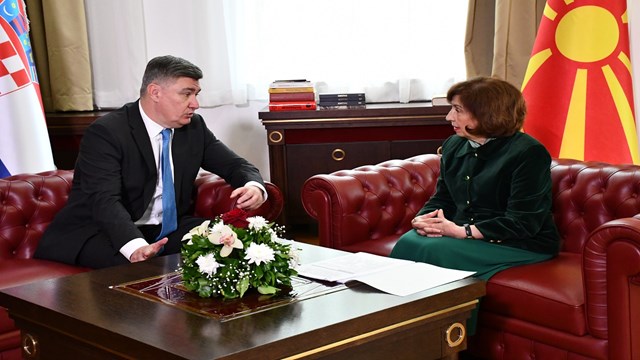 kuzey-makedonya-ab-uyelik-surecinde-hirvatistanin-destegini-onemsiyor