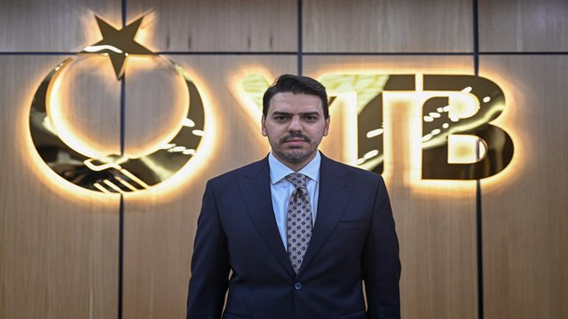 ytb-destegiyle-turk-kokenli-110-ogrenci-turkiyede-yuksek-teknoloji-sirketlerin