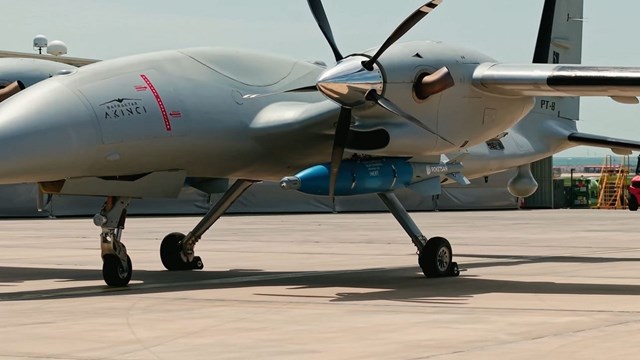 bayraktar-akincidan-teber-83-gudum-kitiyle-basarili-atis