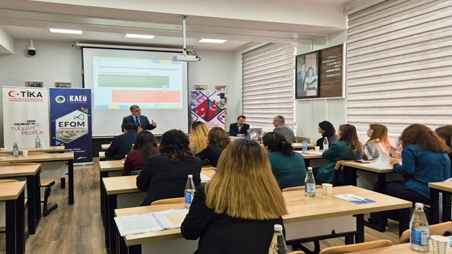 azerbaycan-da-yuksekogretimde-kalite-guvence-sistemi-egitimi-duzenlendi