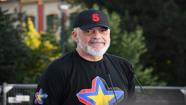 arnavutluk-ta-genel-secimi-kazanan-basbakan-rama-ulkesinin-2030-da-abye-uye-ol