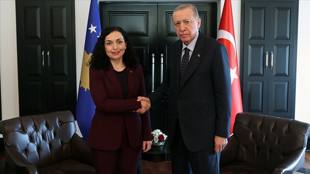 kosova-cumhurbaskani-osmani-cumhurbaskani-erdogan-i-sadik-dost-olarak-nitelen