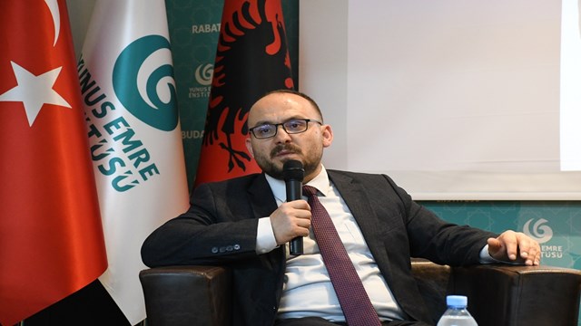 arnavutlukta-nilden-tunaya-gonul-cografyamiz-konulu-soylesi-duzenlendi