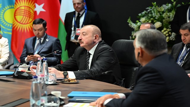 azerbaycan-cumhurbaskani-aliyev-turk-devletleri-teskilati-gayriresmi-zirvesind