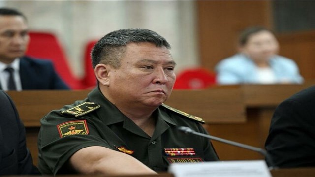 kirgizistan-in-yeni-savunma-bakani-mukambetov-oldu