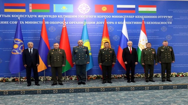 kgao-savunma-bakanlari-konseyi-biskek-te-toplandi