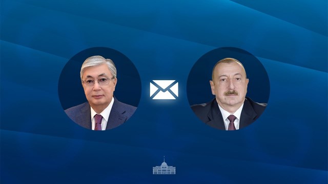 tokayev-azerbaycan-in-bagimsizlik-gunu-nu-kutladi