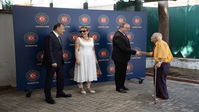 turkiyenin-gumulcine-baskonsoloslugunda-bayramlasma-toreni-duzenlendi