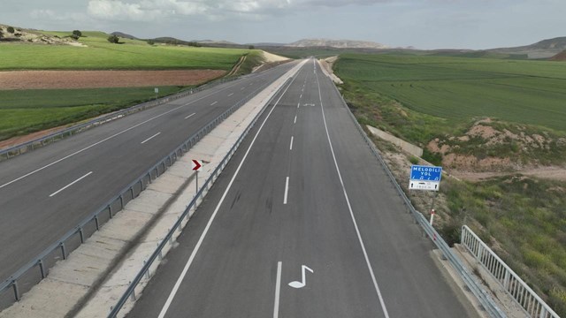 melodili-yollarda-turk-marsindan-sonra-sira-mehter-marsinda