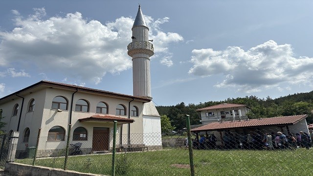 bulgaristan-da-asirlardir-yasatilan-bayram-gelenekleri-muslumanlari-bu-yil-da-bi