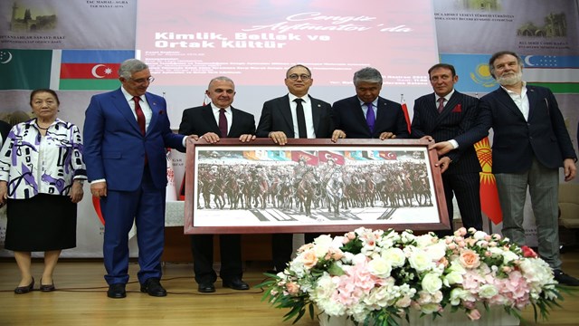 kirgizistanda-cengiz-aytmatovda-kimlik-bellek-ve-ortak-kultur-paneli-duzenl