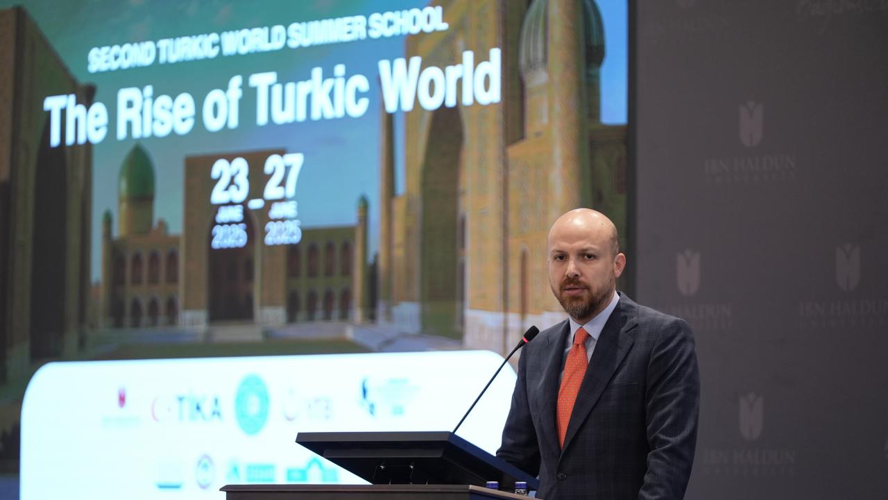 2-turk-dunyasi-yaz-okulu-programi-basladi
