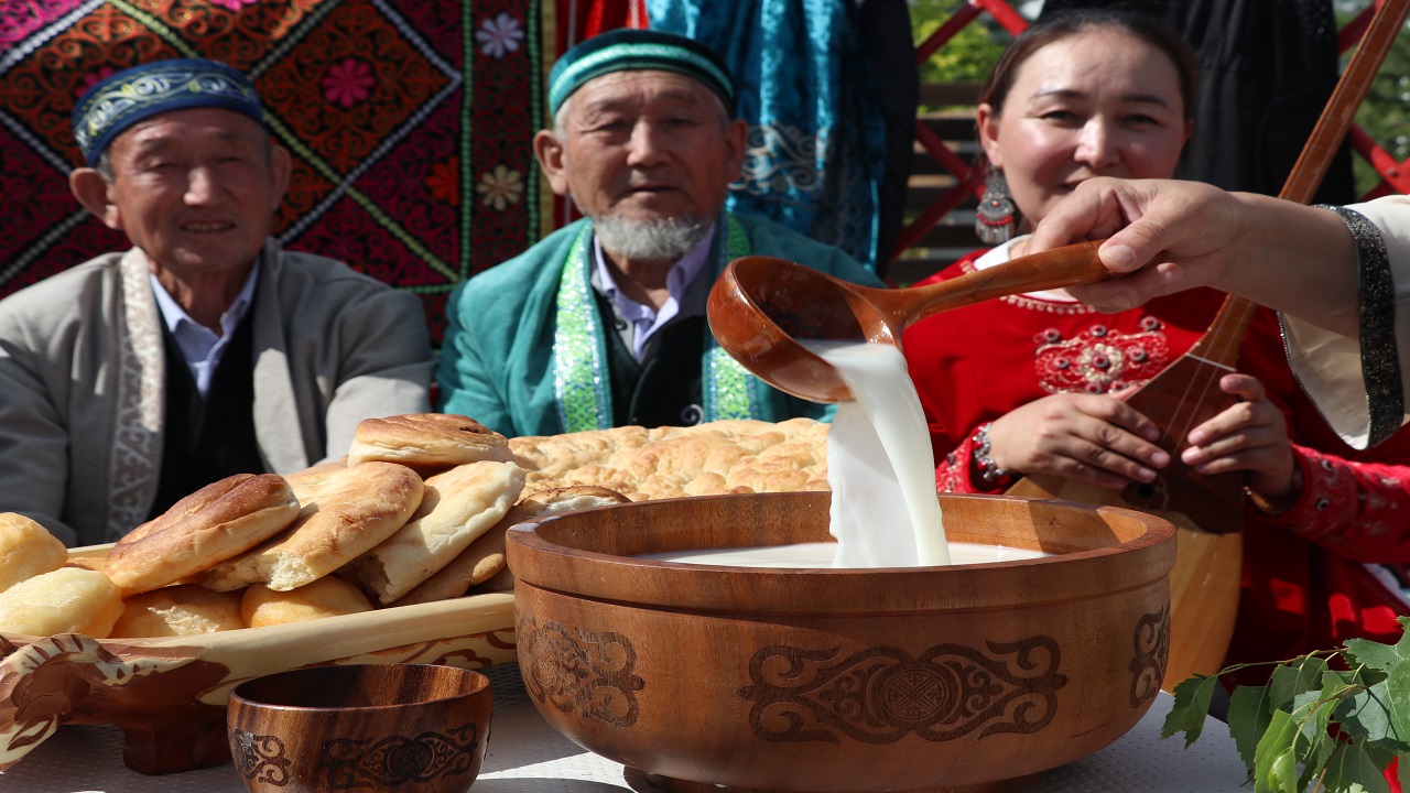kazakistan-da-kimiz-festivali-duzenlendi