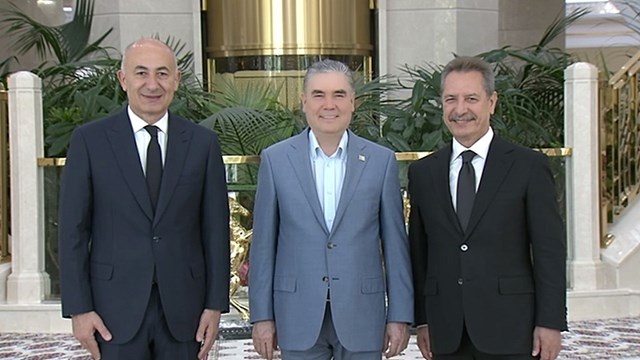 turkiye-ile-turkmenistan-arasindaki-ticaret-hacmi-yilin-ilk-4-ayinda-744-milyon