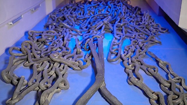 istanbulun-fethinin-sembollerinden-halic-zinciri-harbiye-askeri-muzesinde-se