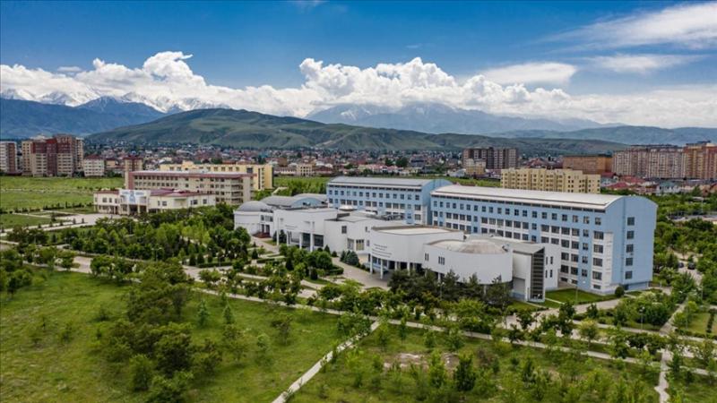kirgizistan-turkiye-manas-universitesinde-tip-egitimi-basliyor