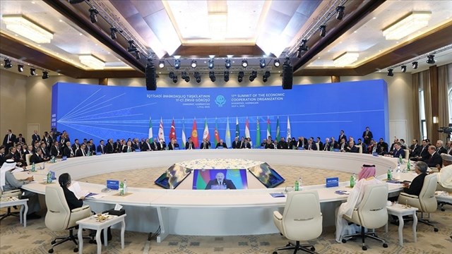 ekonomik-isbirligi-teskilatinin-hankendi-bildirisinde-yeni-hedefler-aciklandi