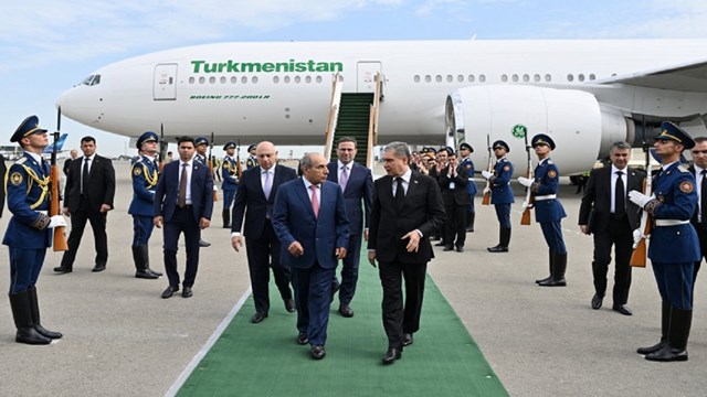 turkmenistan-milli-lideri-berdimuhamedov-azerbaycan-da