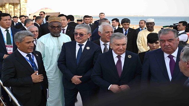 kirgizistan-bakanlar-kurulu-baskani-kasimaliyev-turkmenistan-daki-temaslarina-d