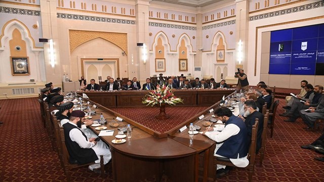 ozbekistan-trans-afgan-demir-yolunun-faaliyete-gecmesiyle-denize-daha-cabuk-ula