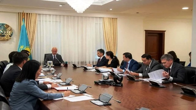 kazakistan-hukumeti-endustri-sektorunde-yapay-zek-kullanimini-gorustu