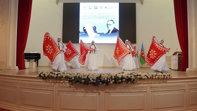 azerbaycanin-dahi-bestecisi-uzeyir-hacibeyli-turkiyede-de-anildi