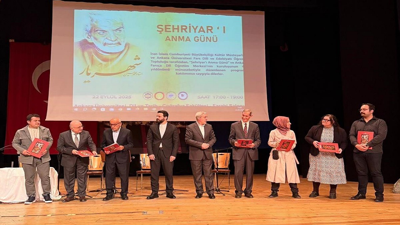 buyuk-turk-sairi-sehriyar-ankara-universitesinde-anildi